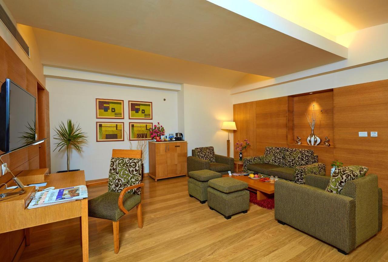 Park Plaza Chennai Omr Hotel Buitenkant foto