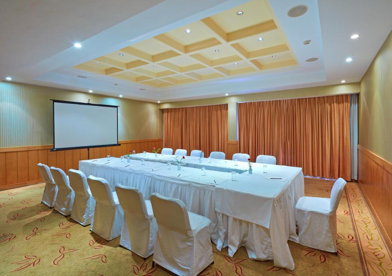 Park Plaza Chennai Omr Hotel Buitenkant foto