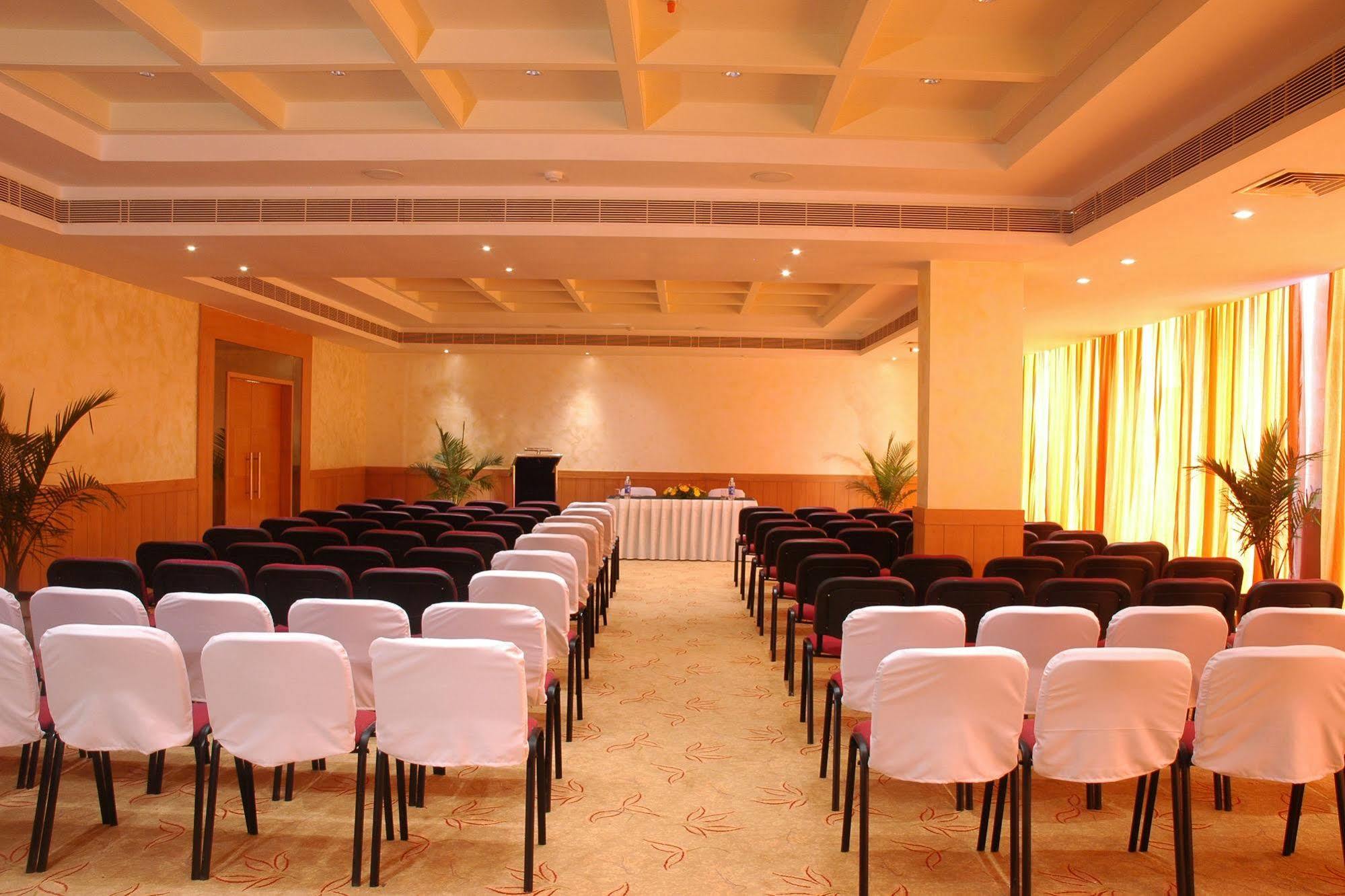 Park Plaza Chennai Omr Hotel Buitenkant foto