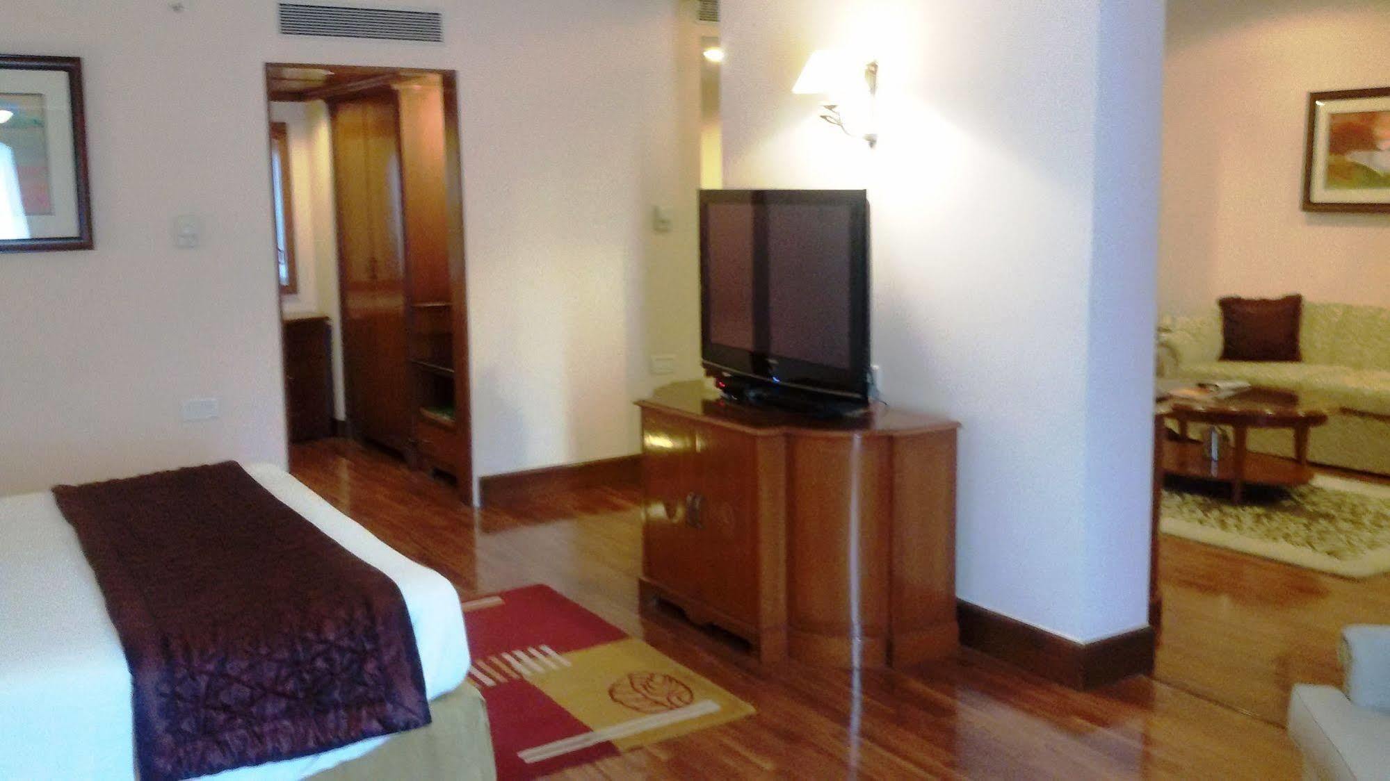 Park Plaza Chennai Omr Hotel Buitenkant foto