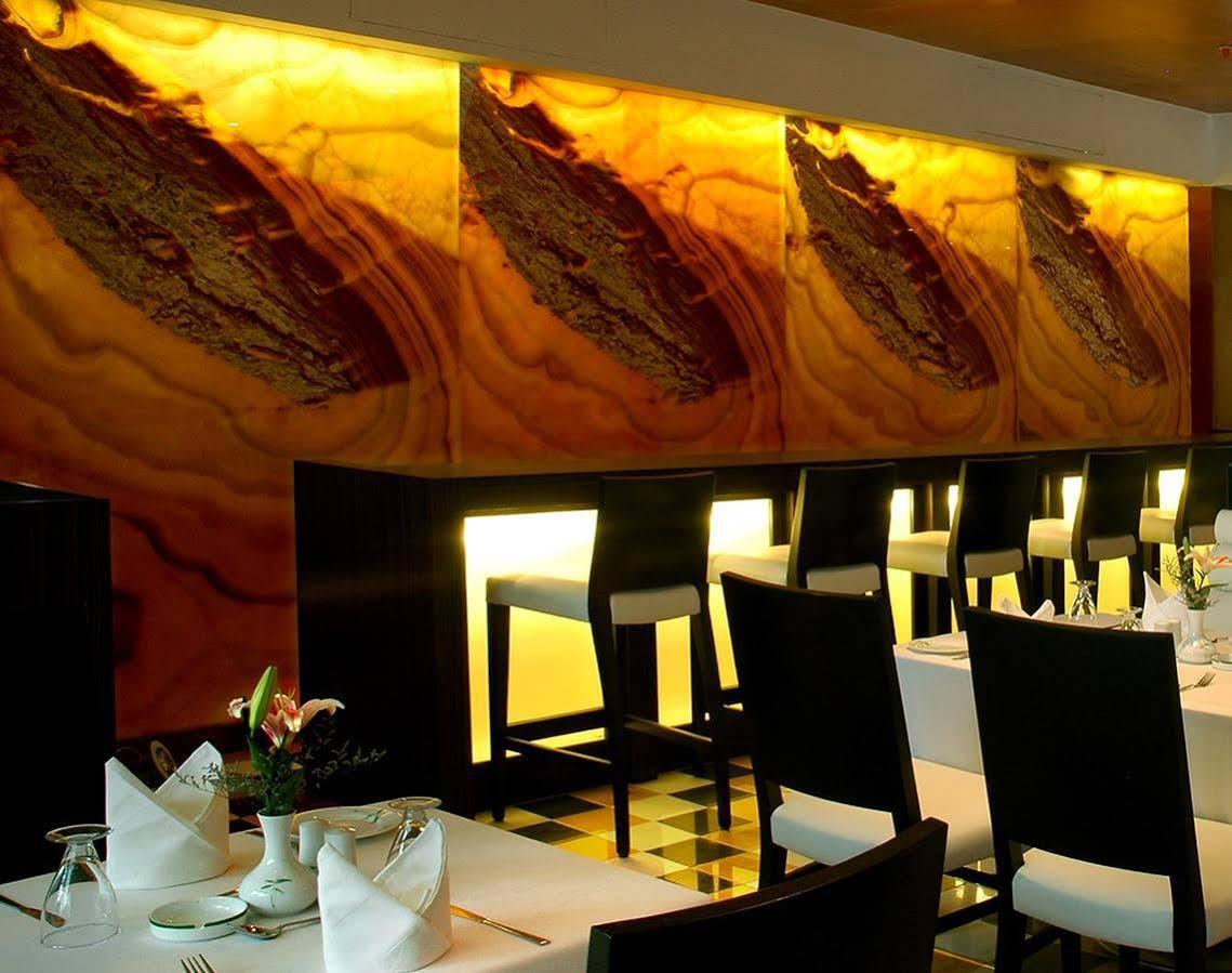 Park Plaza Chennai Omr Hotel Buitenkant foto
